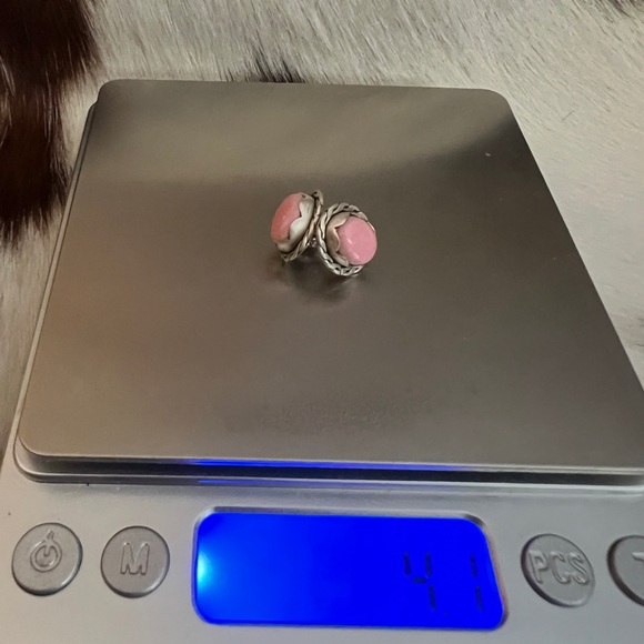 ❤️ Queen Pink Conch Navajo Style Oval Stud Earrings Matte Brushed Sterling 4gms - Picture 8 of 11